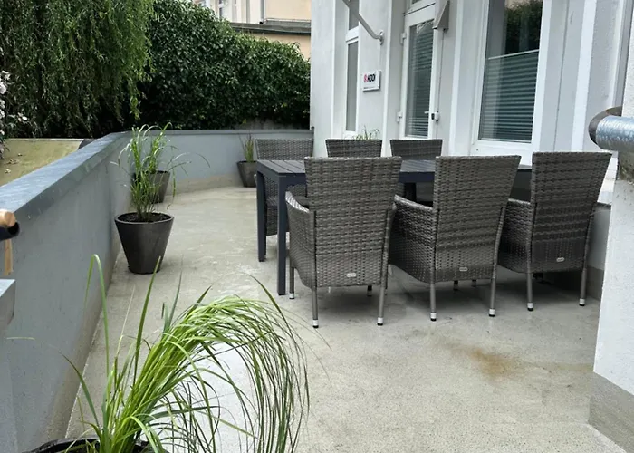 Erholsame City-Erdgeschosswohnung Mit Veranda, Grill Und Parkplatz D46Eg