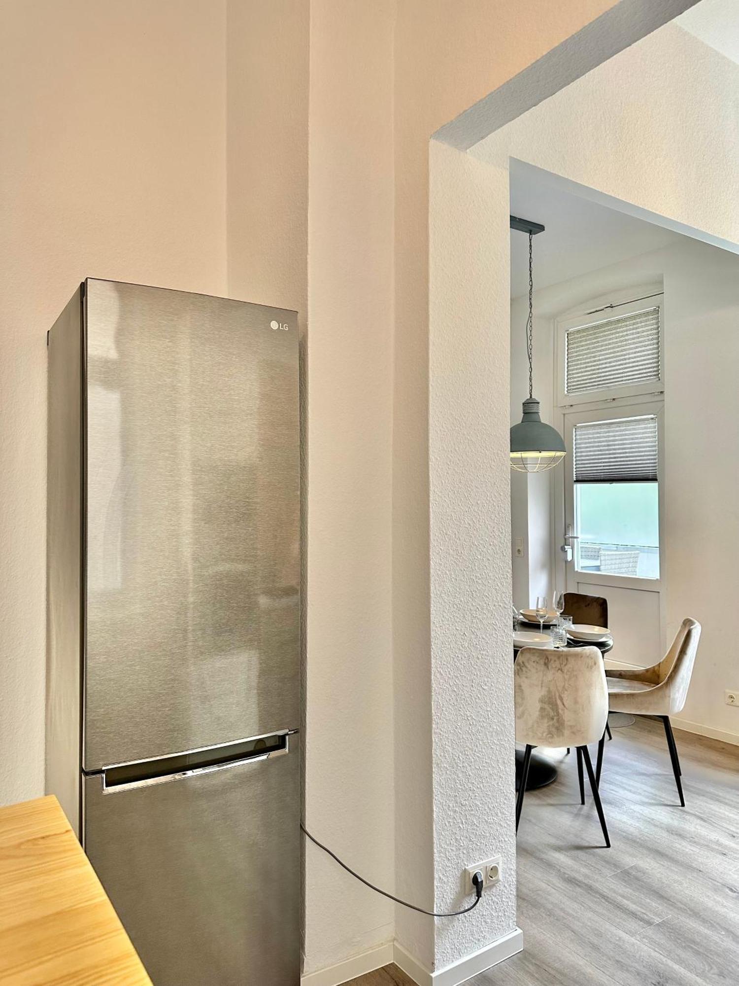 Erholsame City-erdgeschosswohnung Mit Veranda, Grill Und Parkplatz D46eg