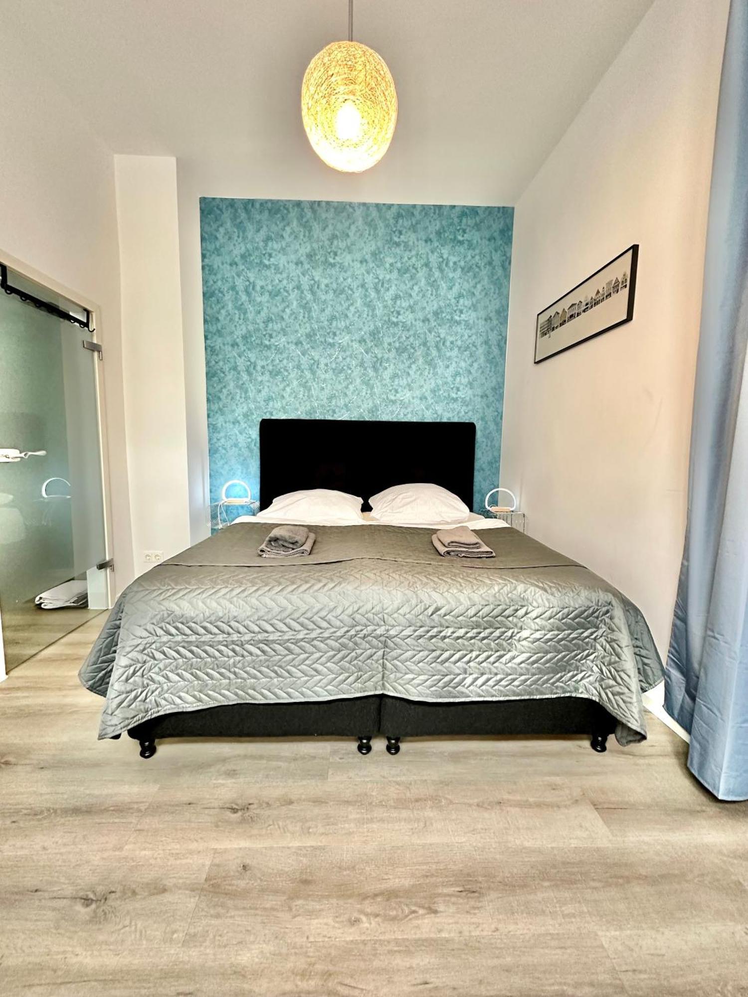 Erholsame City-erdgeschosswohnung Mit Veranda, Grill Und Parkplatz D46eg Oldenburg