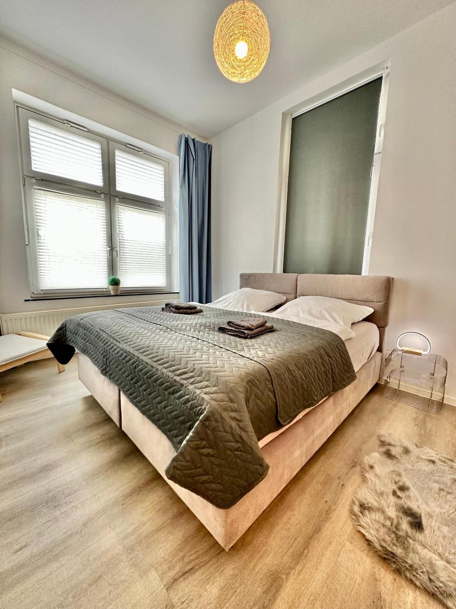 Apartment Erholsame City-erdgeschosswohnung Mit Veranda, Grill Und Parkplatz D46eg