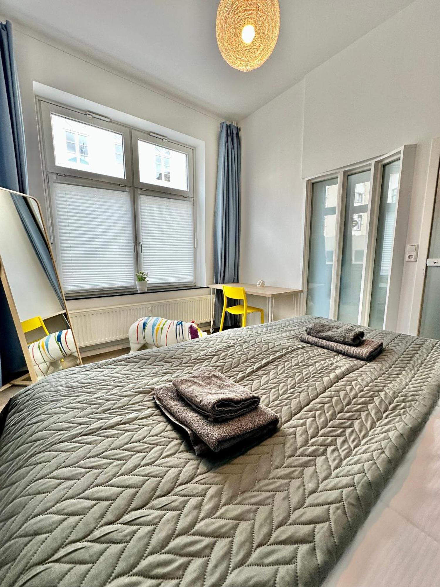 Erholsame City-erdgeschosswohnung Mit Veranda, Grill Und Parkplatz D46eg Apartment Oldenburg
