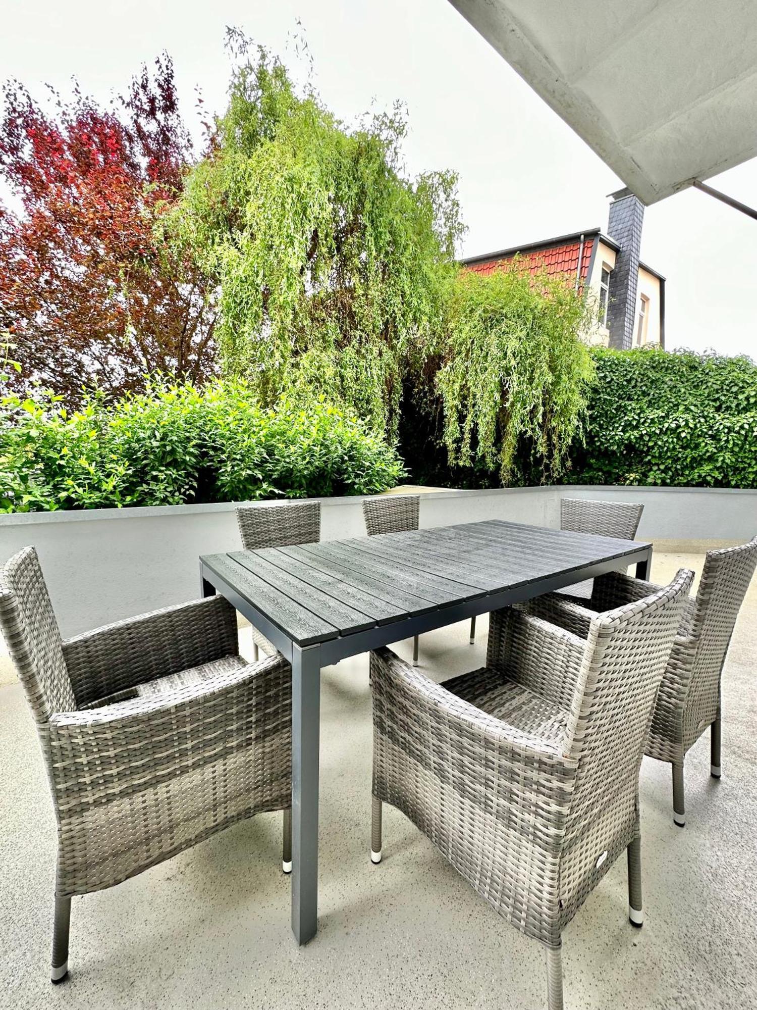 Erholsame City-erdgeschosswohnung Mit Veranda, Grill Und Parkplatz D46eg Oldenburg