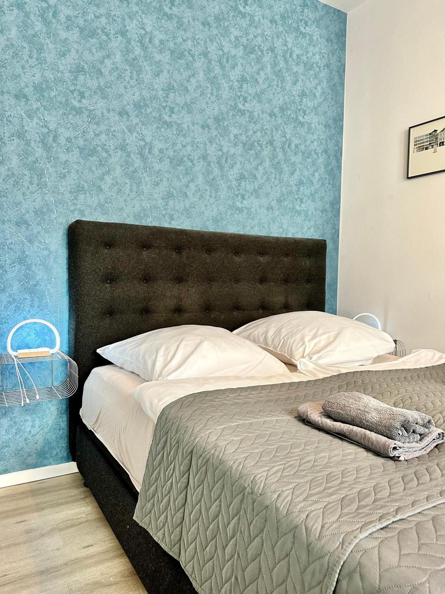 Erholsame City-erdgeschosswohnung Mit Veranda, Grill Und Parkplatz D46eg * Oldenburg